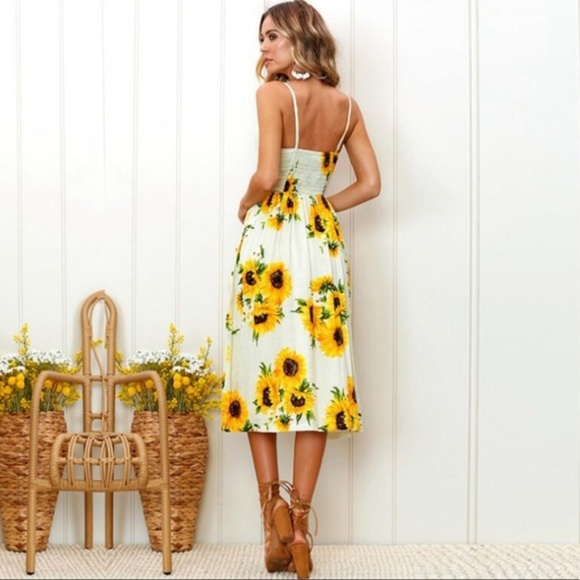 LILY DOE Sunflower Buttoned Pocket Midi Cute Dress - Picture 7 of 8